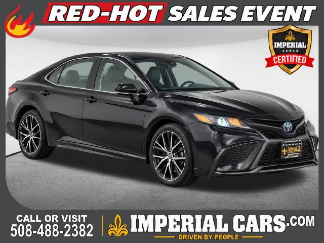 Used 2024 Toyota Camry SE
