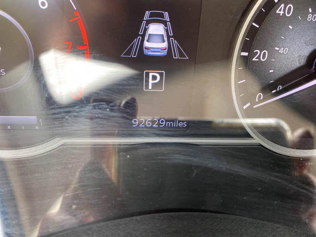 Used 2020 Nissan Versa SR w/ Convenience Package FWD image 16