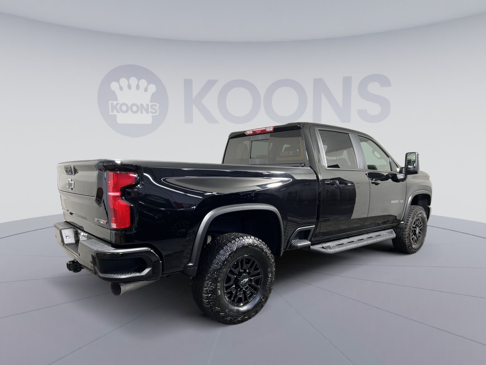 Used 2026 Chevrolet Silverado 2500 ZR2 AWD/4WD image 11