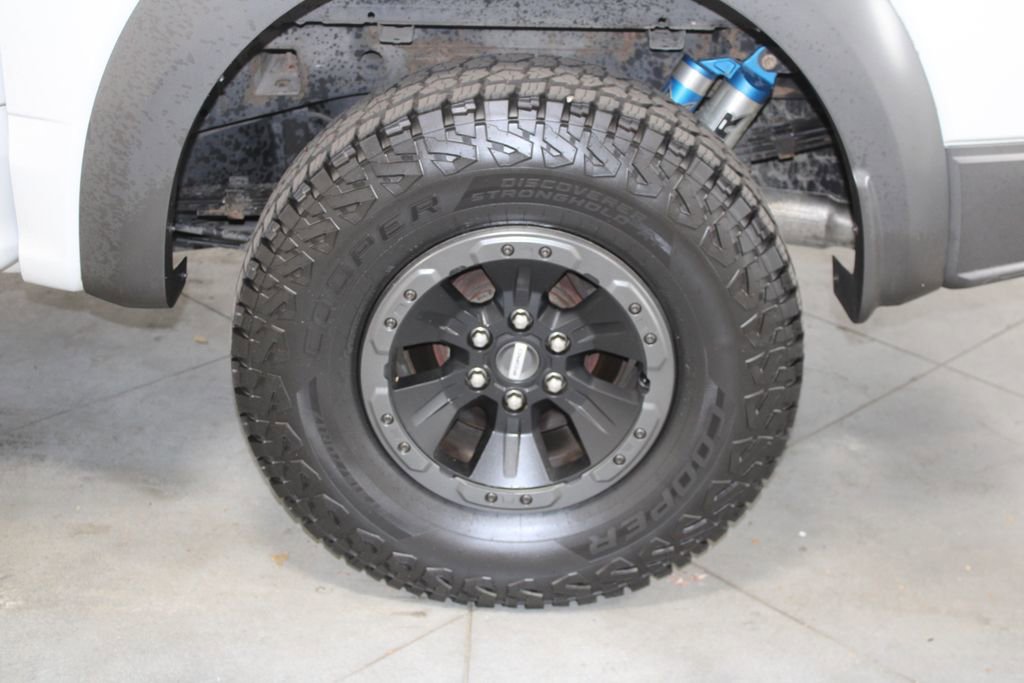 Used 2017 Ford F150 Raptor w/ Equipment Group 802A Luxury image 18