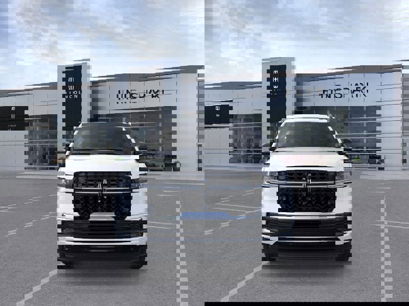 New 2025 Lincoln Navigator L Reserve w/ Jet Appearance Package image 6