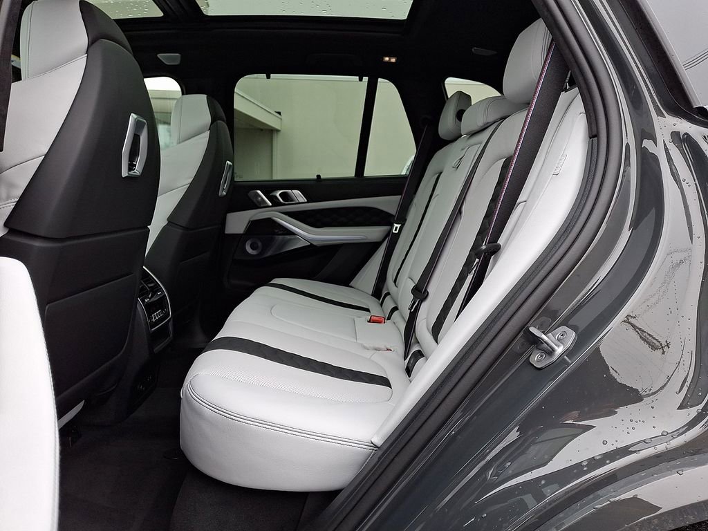 New 2026 BMW X5 M Competition w/ Executive Package image 9