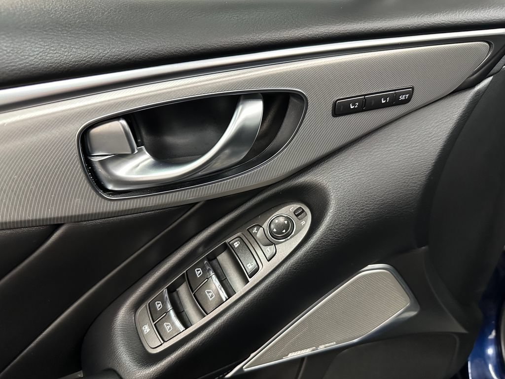 Used 2022 INFINITI Q50 Luxe w/ Cargo Package AWD/4WD image 18