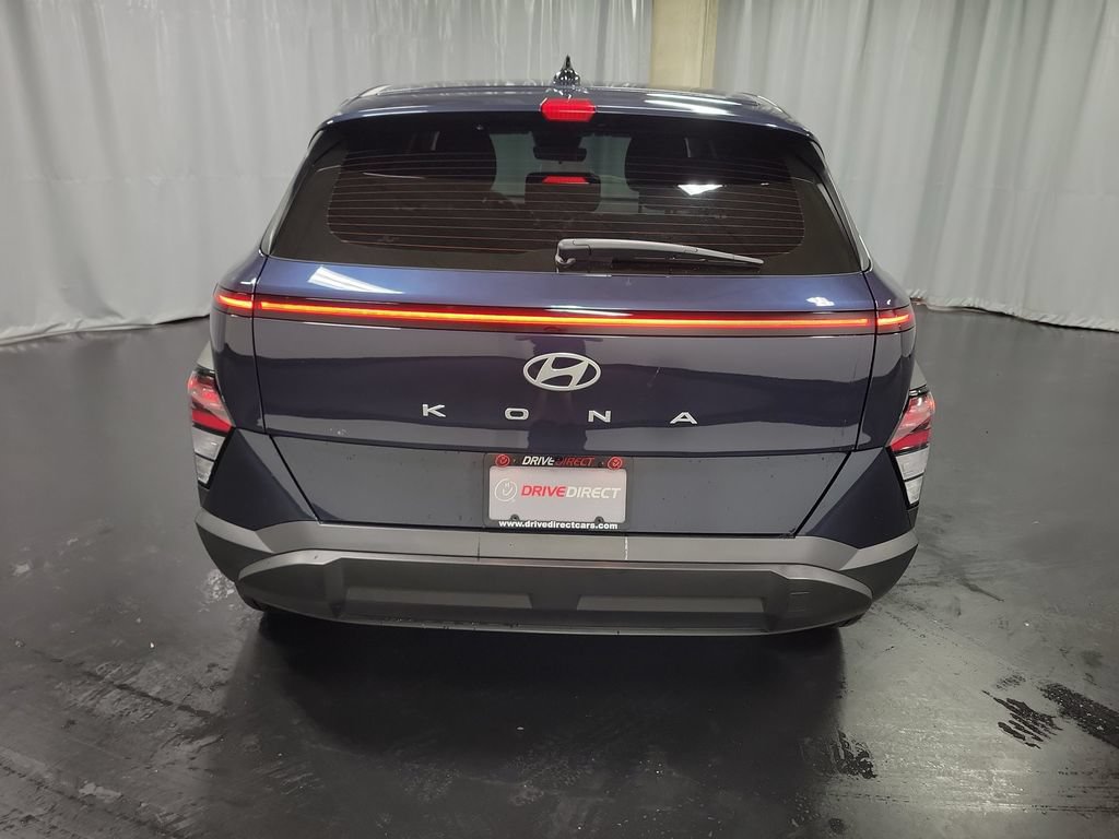 Used 2025 Hyundai Kona SE FWD image 7