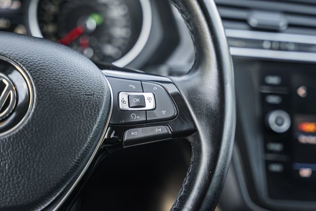 Used 2018 Volkswagen Tiguan SE image 26