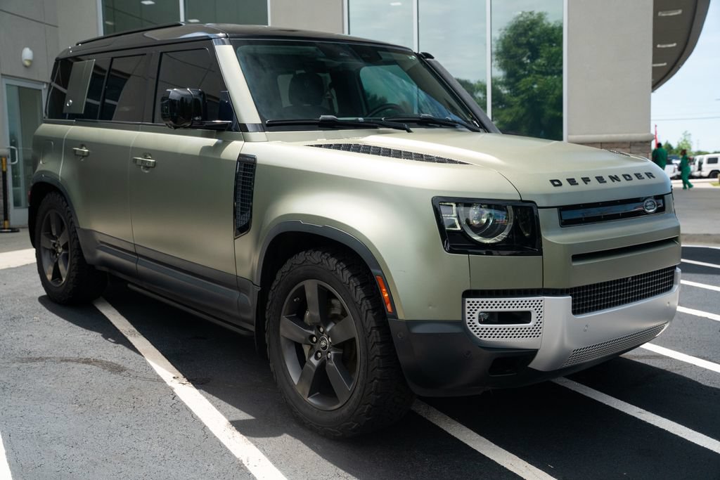 Used 2020 Land Rover Defender 110 SE AWD/4WD image 8
