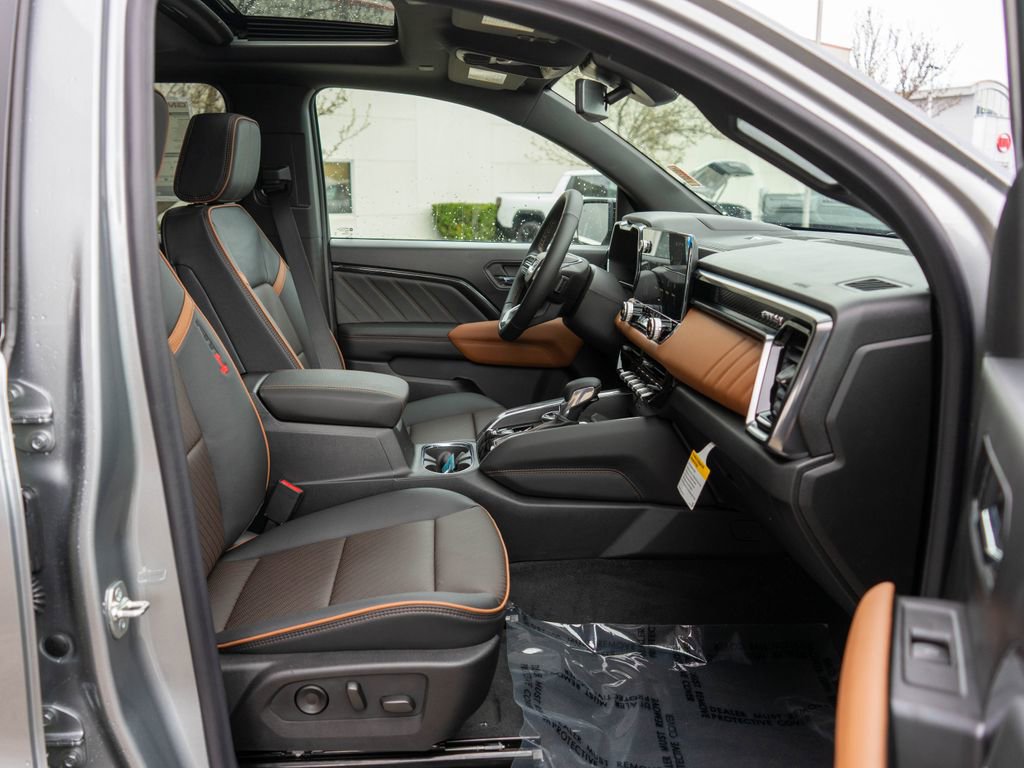New 2026 GMC Canyon AT4 w/ Technology Plus Package image 10