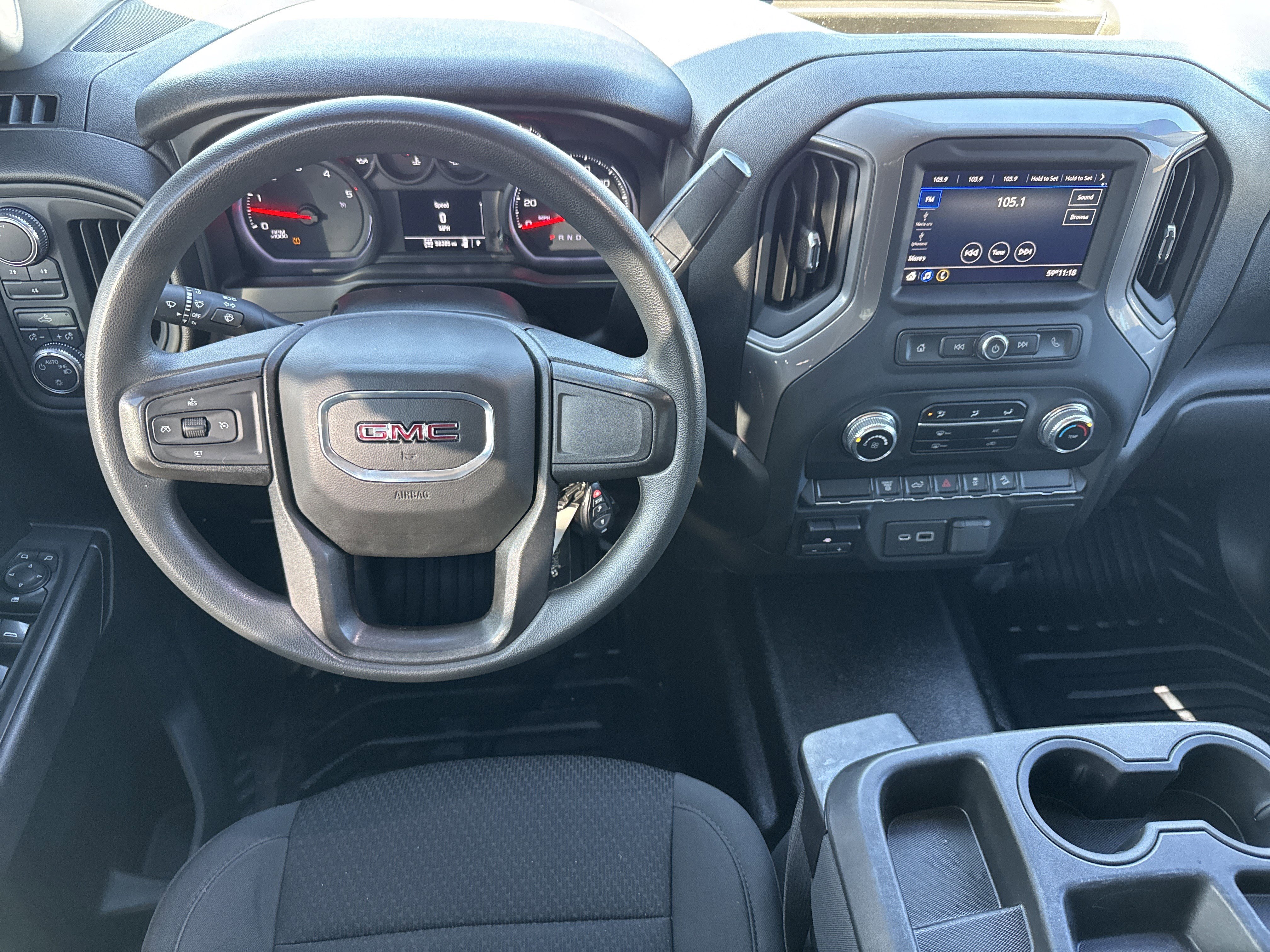 Used 2021 GMC Sierra 2500 4x4 Crew Cab w/ Convenience Package image 16