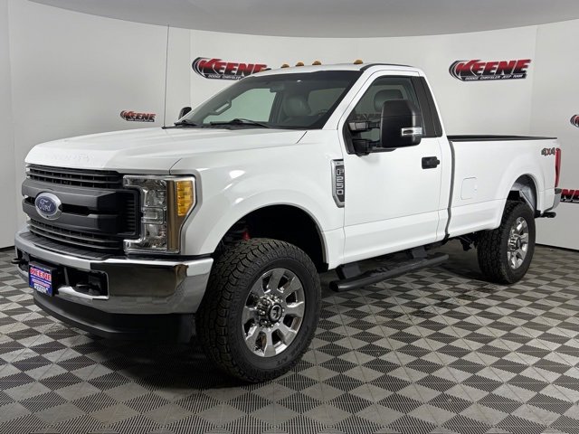 Used 2017 Ford F250 XL w/ Power Equipment Group image 5