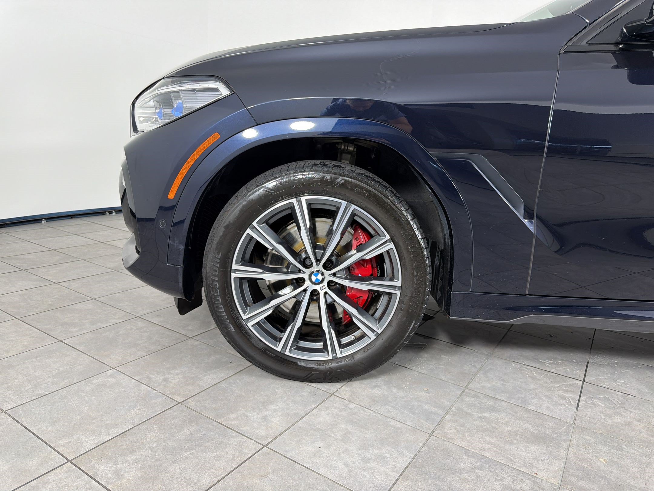 Used 2023 BMW X6 xDrive40i w/ Executive Package AWD/4WD image 12