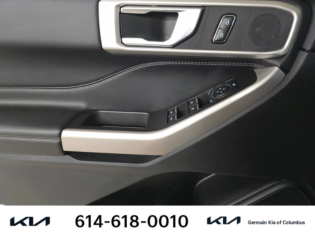 Used 2023 Ford Explorer XLT image 26