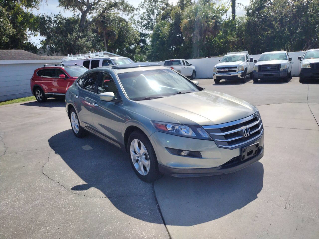 Used 2010 Honda Crosstour EX-L image 1
