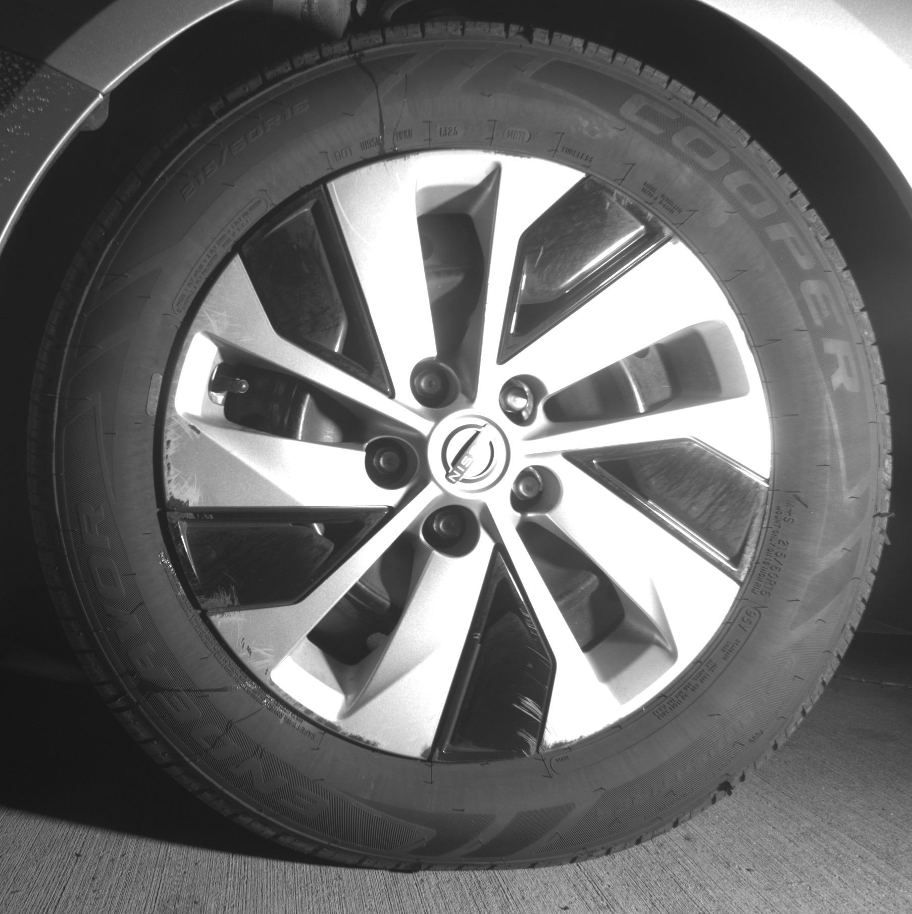 Used 2024 Nissan Altima 2.5 S FWD image 12