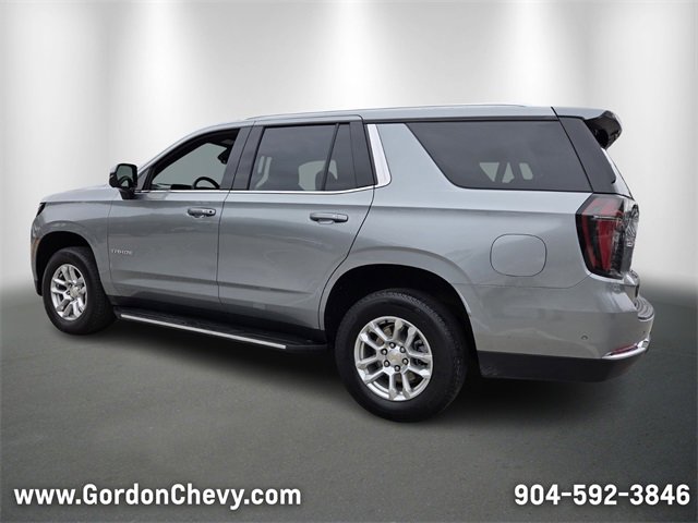Used 2025 Chevrolet Tahoe LT image 3