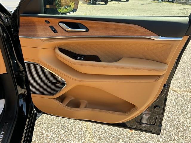 Used 2023 Jeep Grand Cherokee L Summit image 30