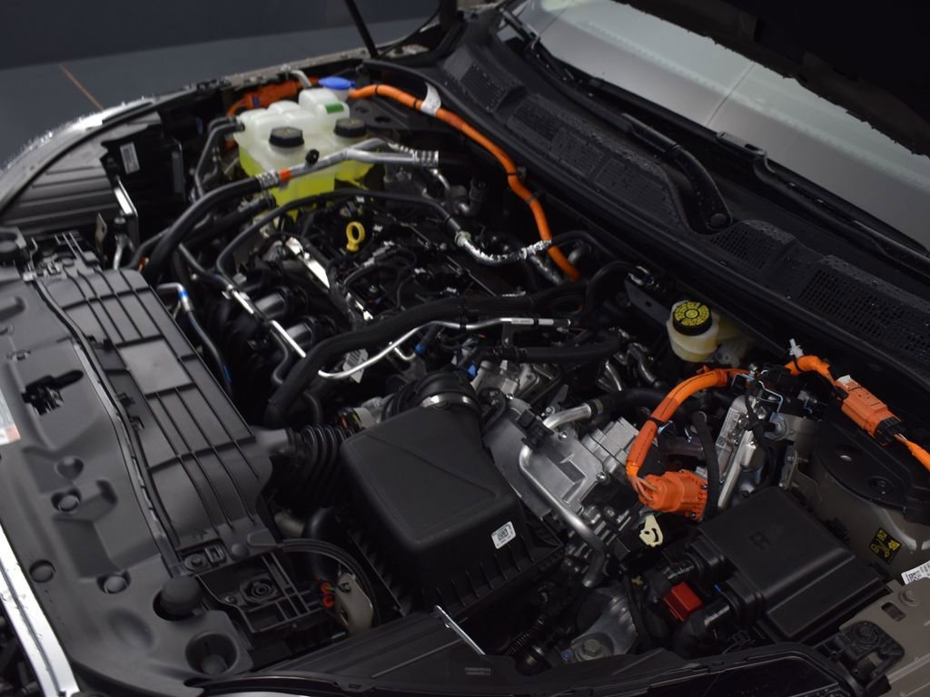 New 2025 Lincoln Corsair Grand Touring w/ Equipment Group 301A image 30