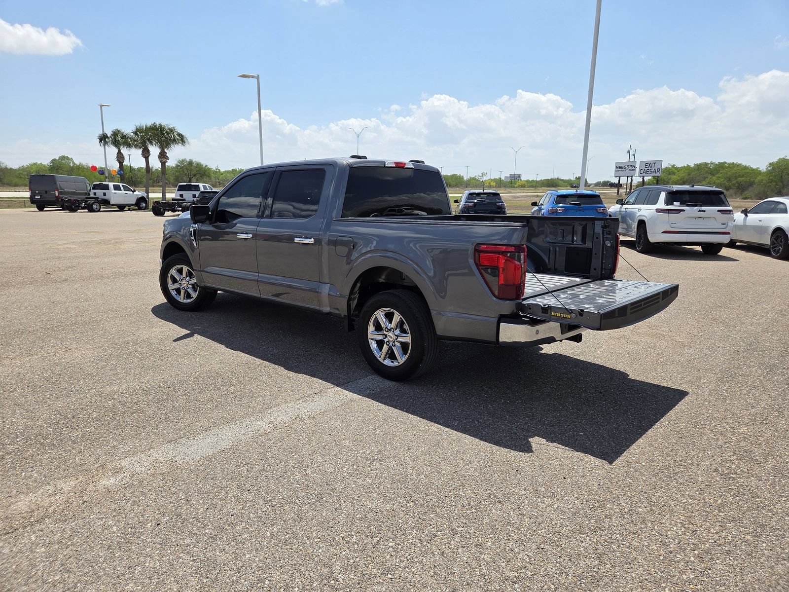 Used 2024 Ford F150 XLT w/ Mobile Office Package RWD image 24