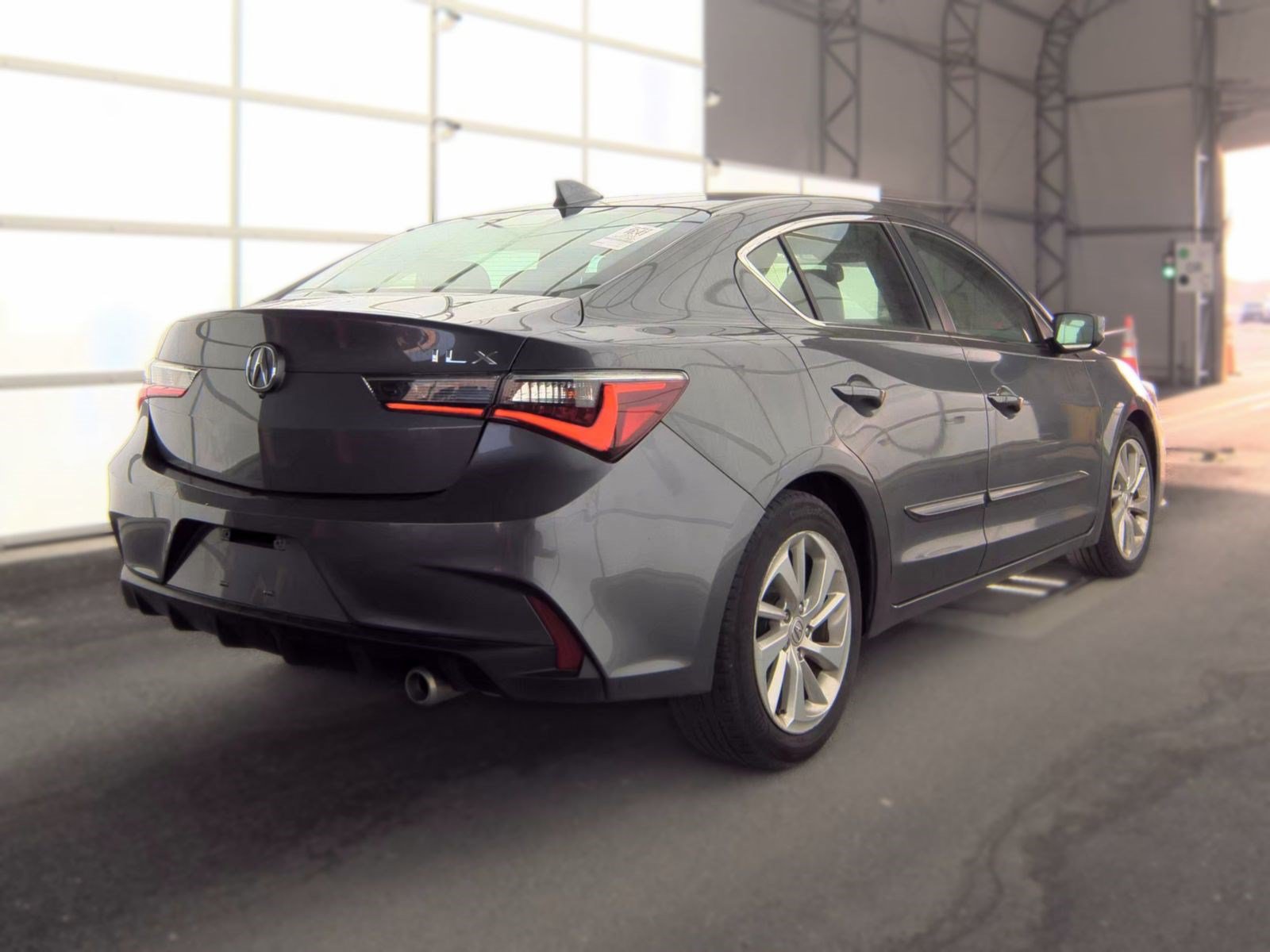 Used 2020 Acura ILX FWD image 4