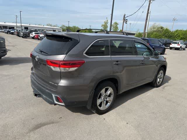 Used 2017 Toyota Highlander Limited AWD/4WD image 20