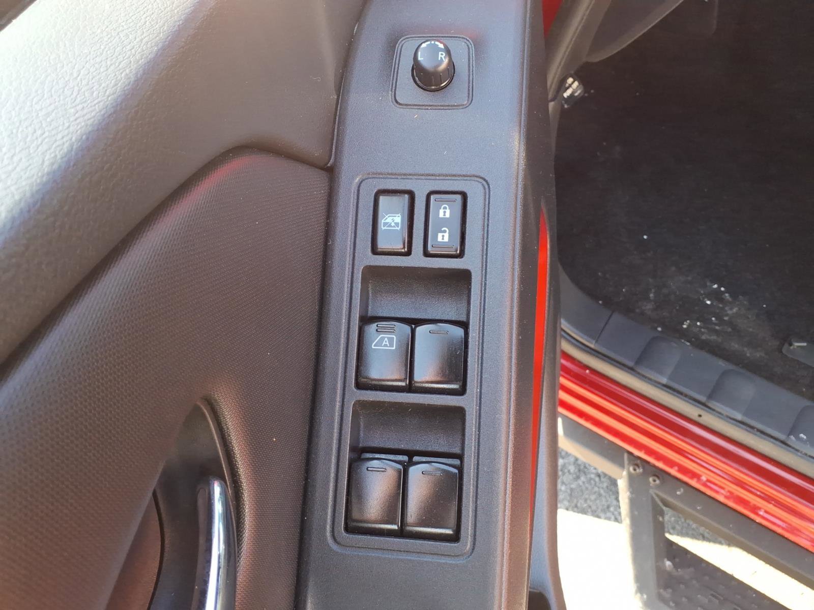 Used 2023 Nissan Frontier PRO-4X w/ Pro Convenience Package image 13