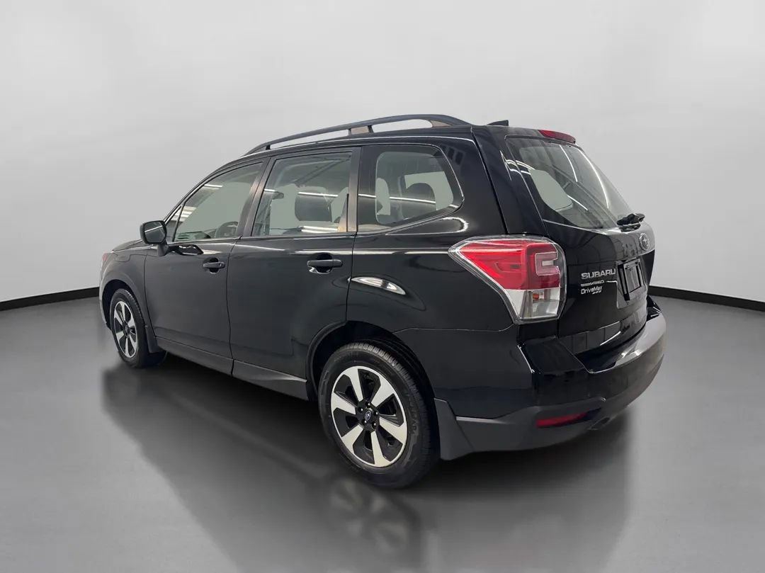 Used 2018 Subaru Forester 2.5i w/ Alloy Wheel Package image 7