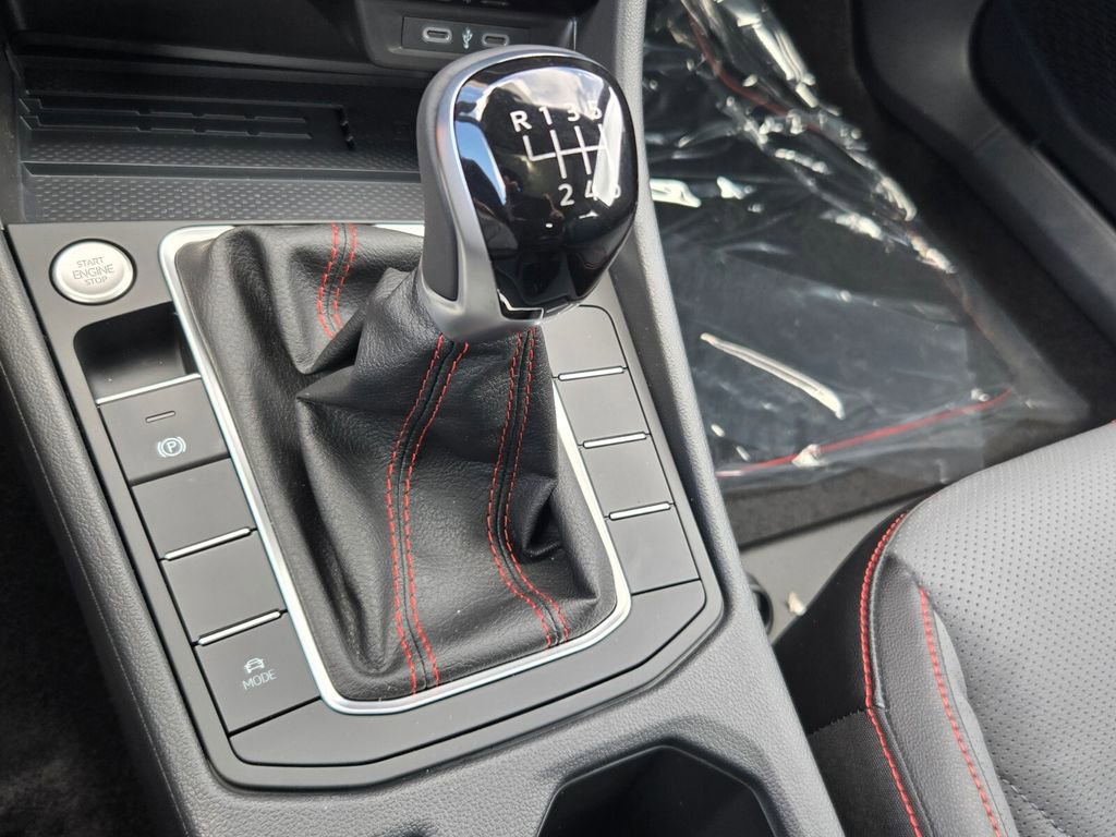 New 2026 Volkswagen Jetta GLI Autobahn FWD image 11