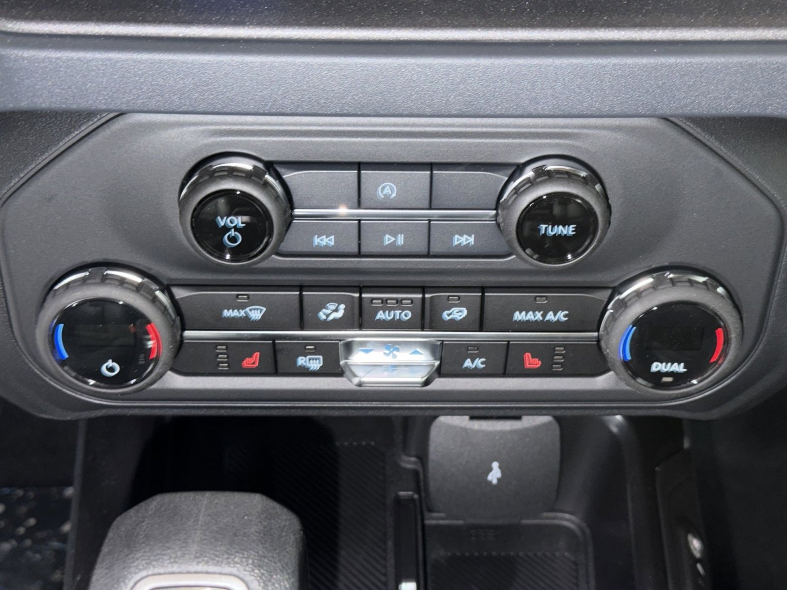 New 2026 Ford Bronco Big Bend AWD/4WD image 23