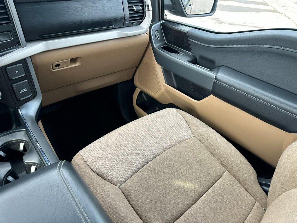 Used 2021 Ford F150 XLT w/ Equipment Group 302A High image 15