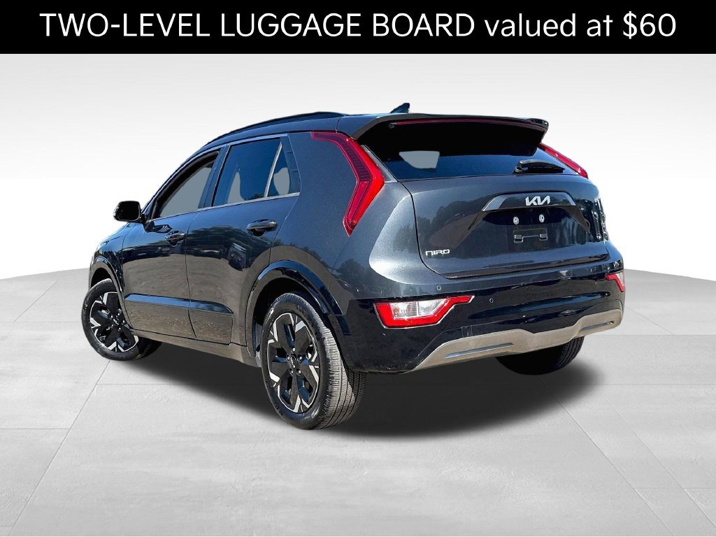 Certified 2023 Kia Niro Wind w/ Wind Preserve Package FWD image 6