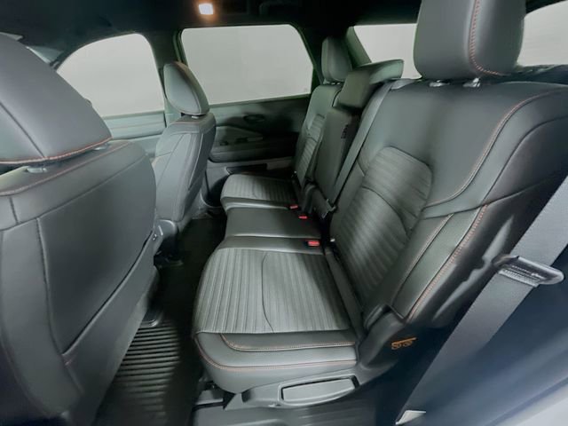 Used 2026 Nissan Pathfinder Rock Creek AWD/4WD image 24