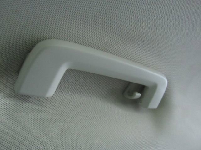 Used 2017 Ford C-MAX Titanium w/ Equipment Group 301A image 33