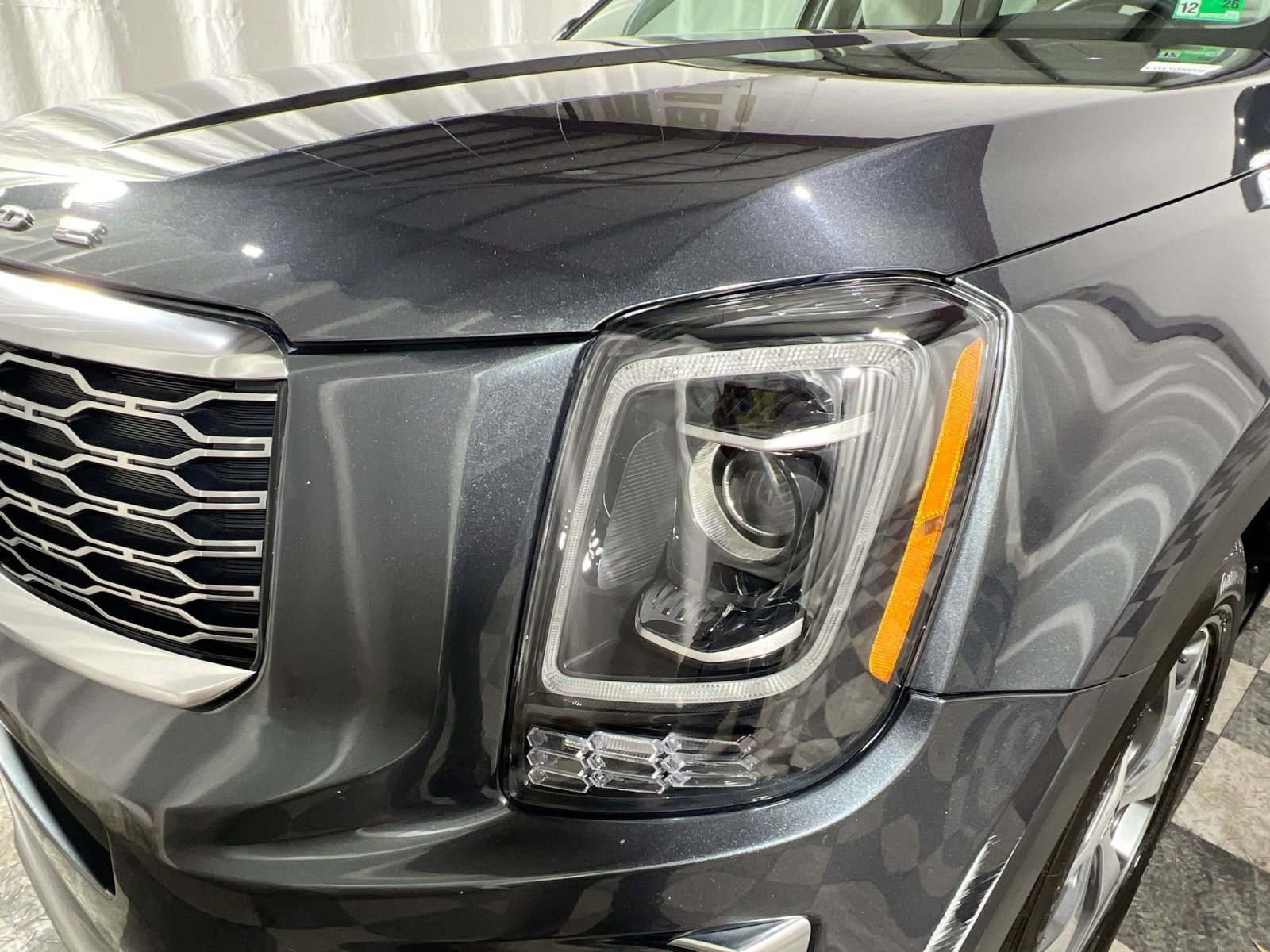 Used 2020 Kia Telluride EX w/ Towing Package image 11
