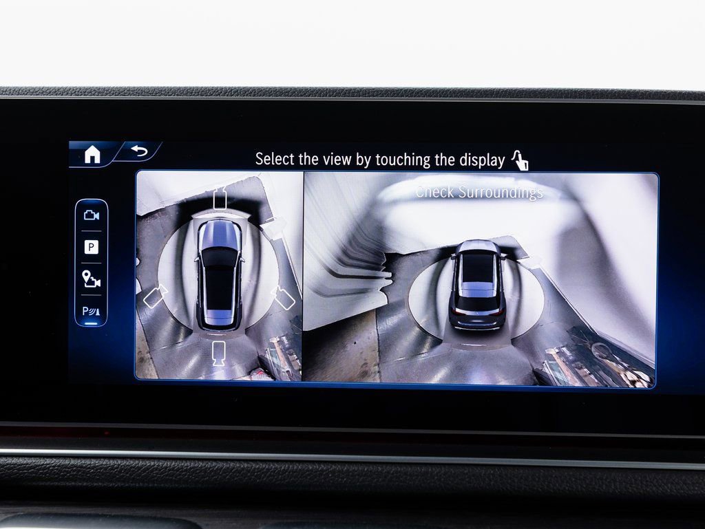 Certified 2025 Mercedes-Benz GLE 450e 4MATIC w/ AMG Line Interior image 19