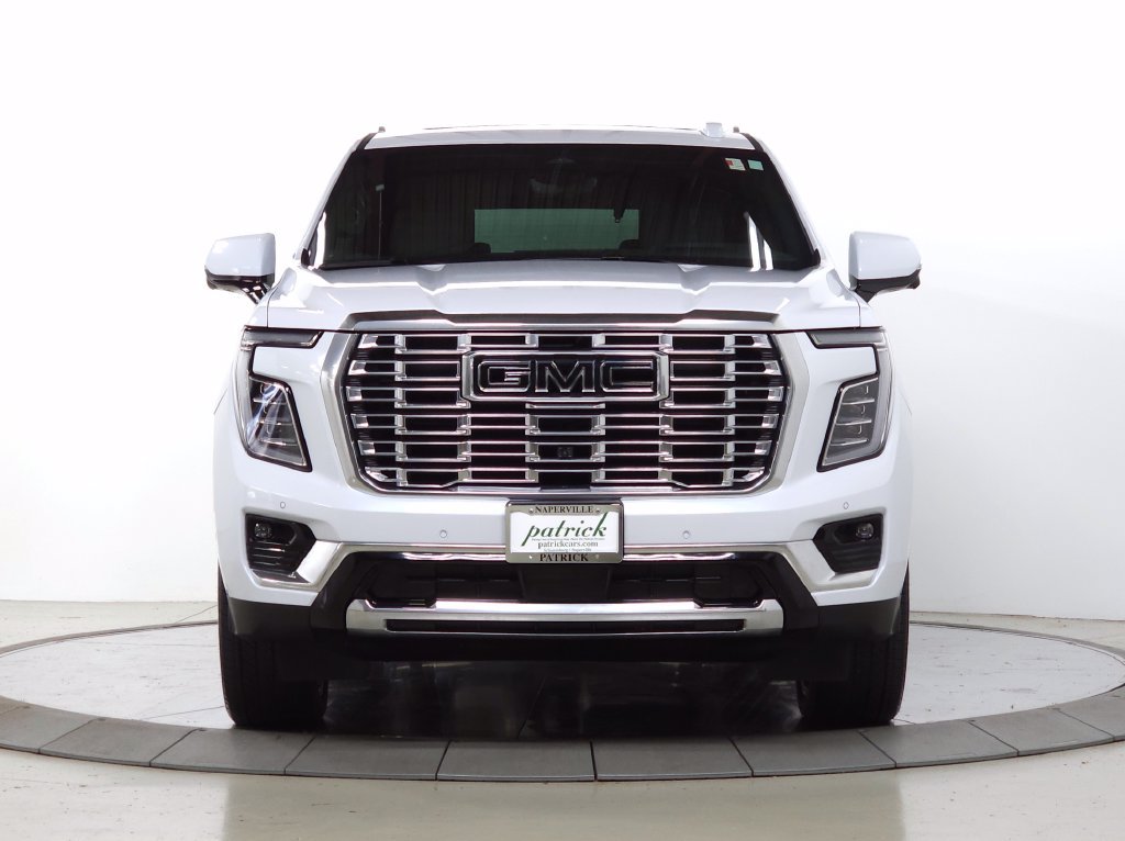 Used 2026 GMC Yukon Denali w/ Denali Reserve Package AWD/4WD image 11