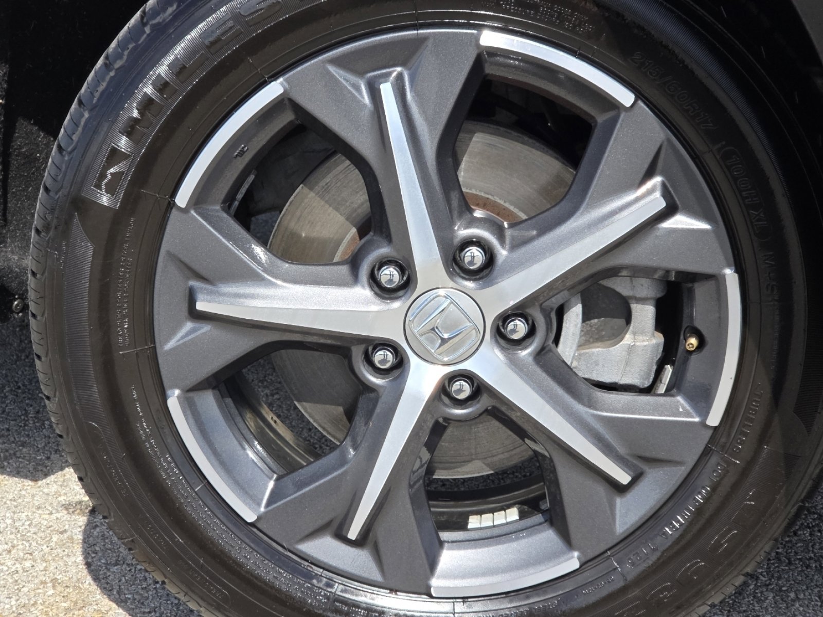 Used 2023 Honda HR-V EX-L image 13