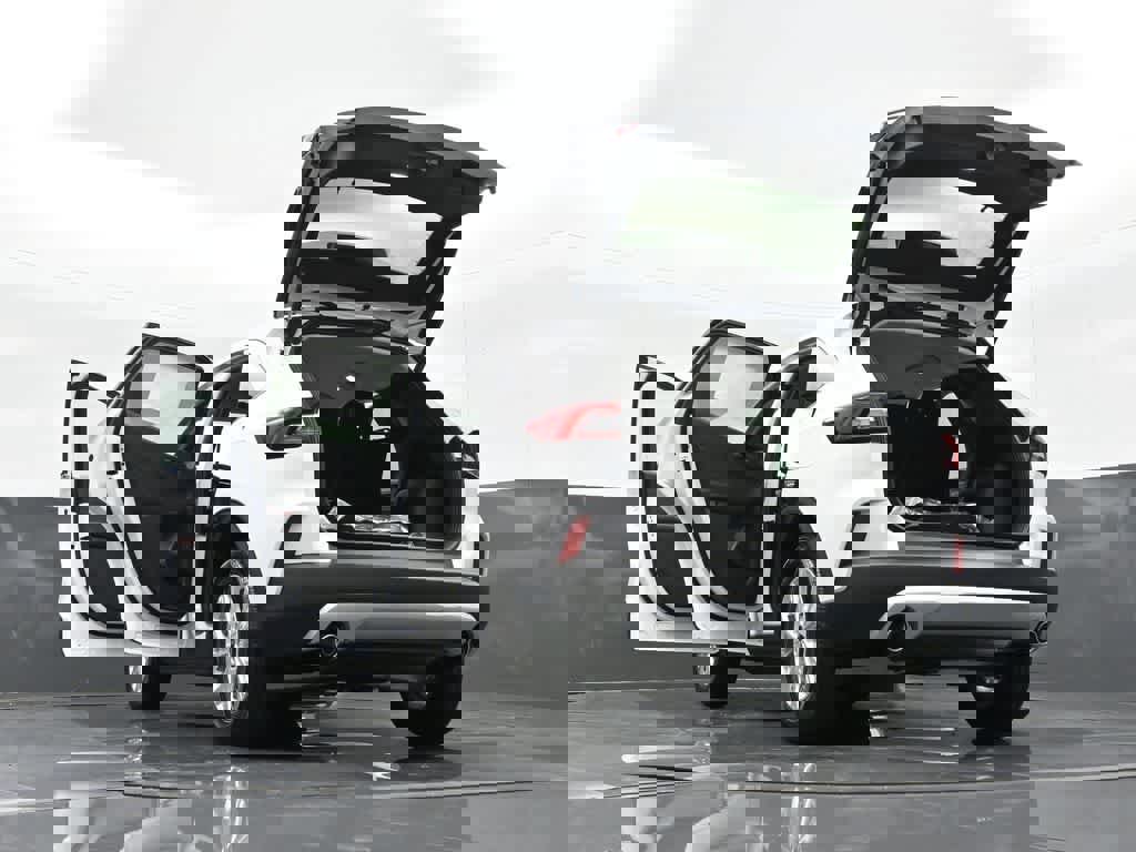 New 2024 Ford Escape Active w/ Cold Weather Package image 33