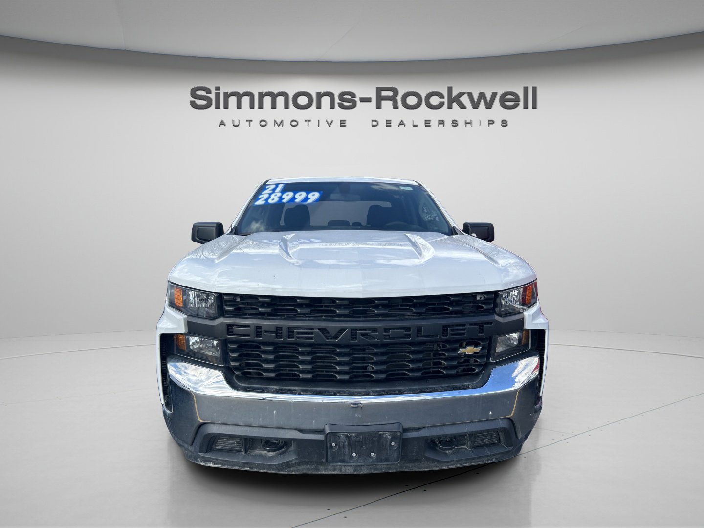 Used 2021 Chevrolet Silverado 1500 W/T w/ Work Truck Package AWD/4WD image 2