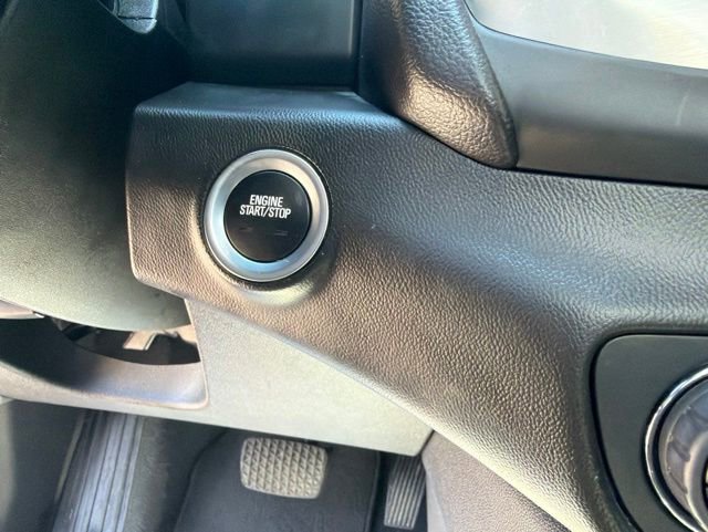 Used 2019 GMC Terrain SLT w/ Preferred Package FWD image 31