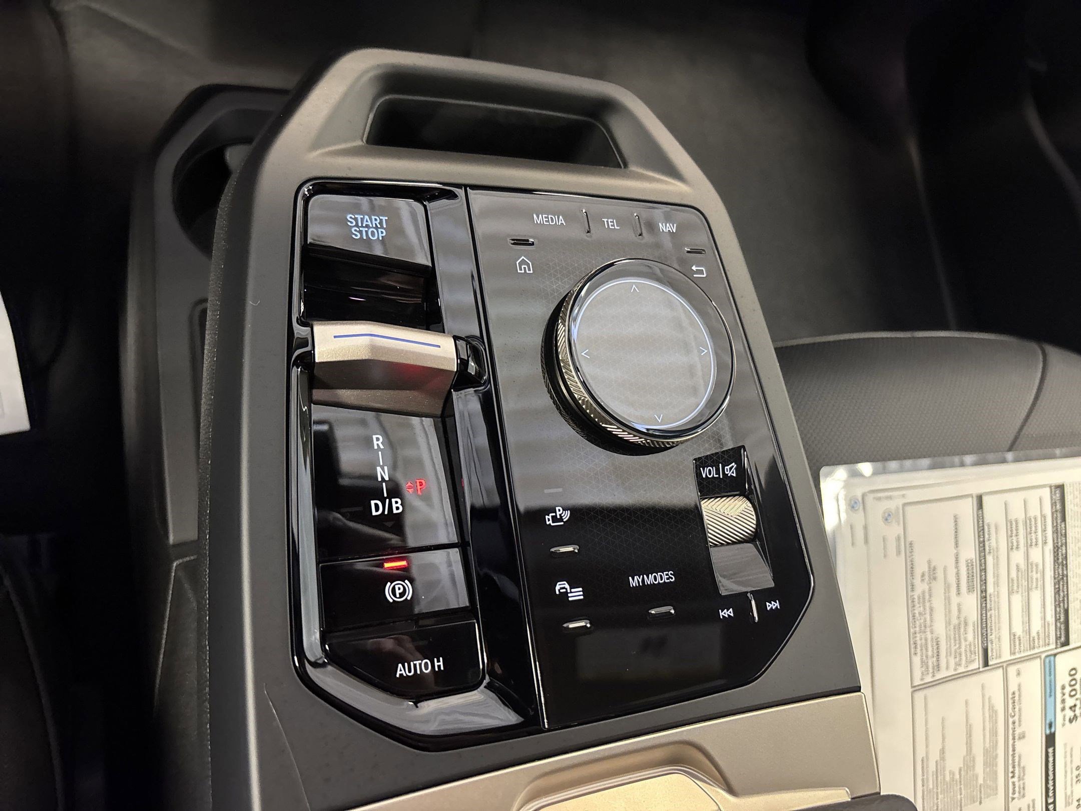 New 2026 BMW iX xDrive60 w/ Premium Package image 33