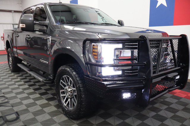 Used 2018 Ford F250 Lariat w/ Lariat Ultimate Package AWD/4WD image 24