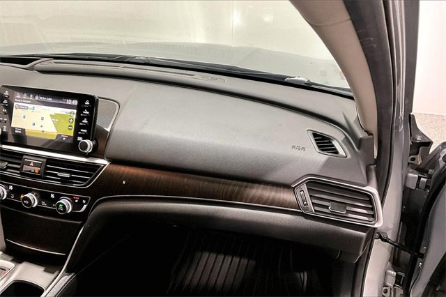 Used 2019 Honda Accord Touring image 27