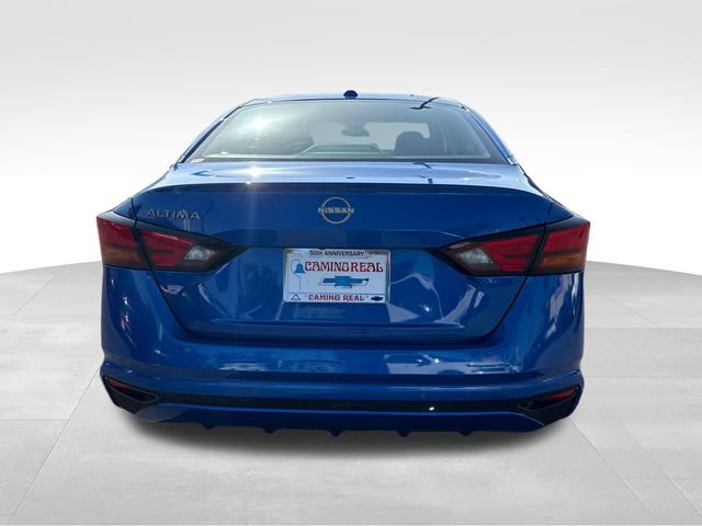 Used 2025 Nissan Altima 2.5 SV FWD image 4