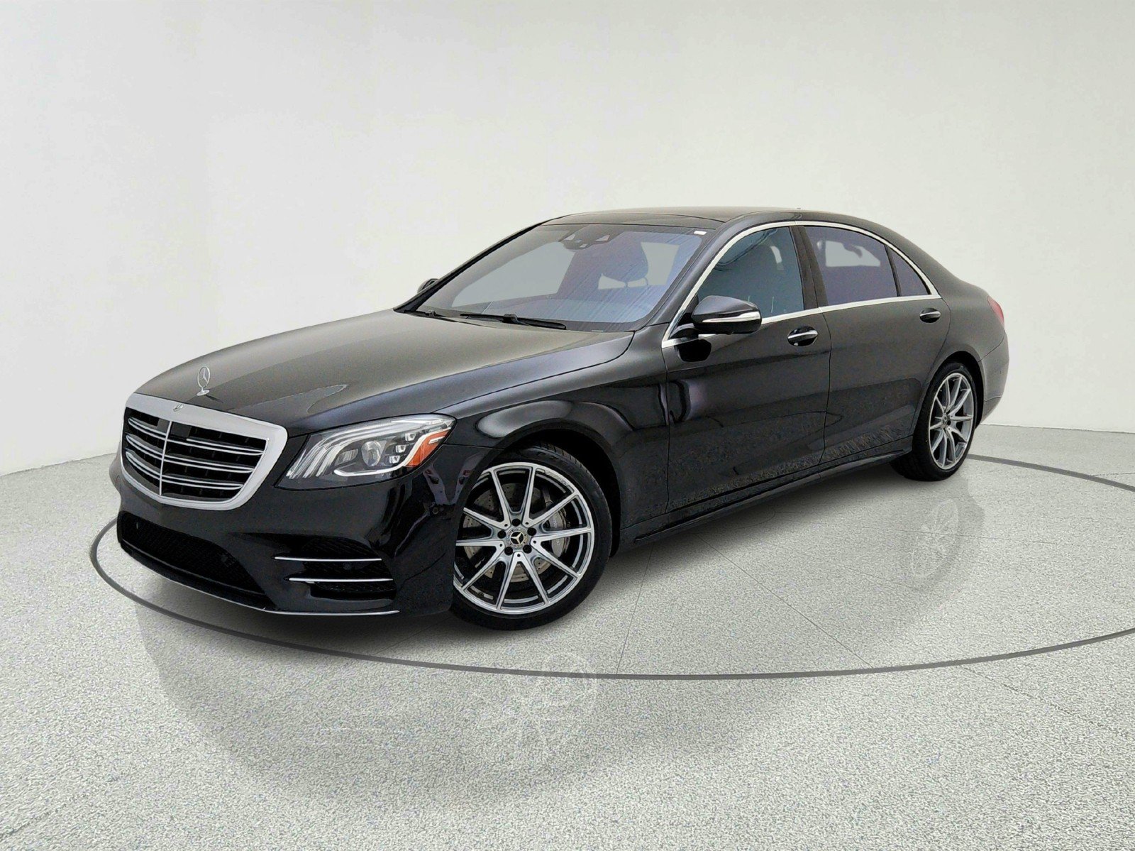 Used 2018 Mercedes-Benz S 450 Sedan image 1