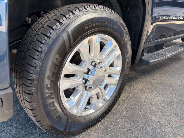 Used 2021 GMC Sierra 2500 Denali w/ Denali Ultimate Package AWD/4WD image 6