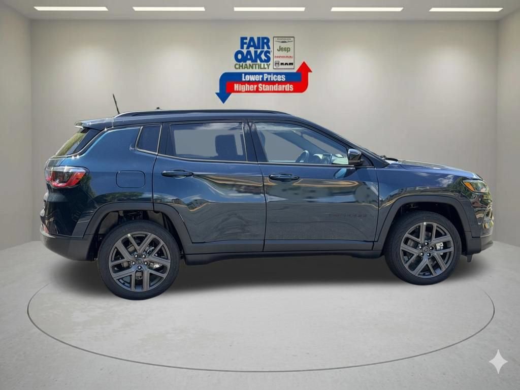 New 2026 Jeep Compass Limited w/ Sun, Sound & Navigation Group AWD/4WD image 5