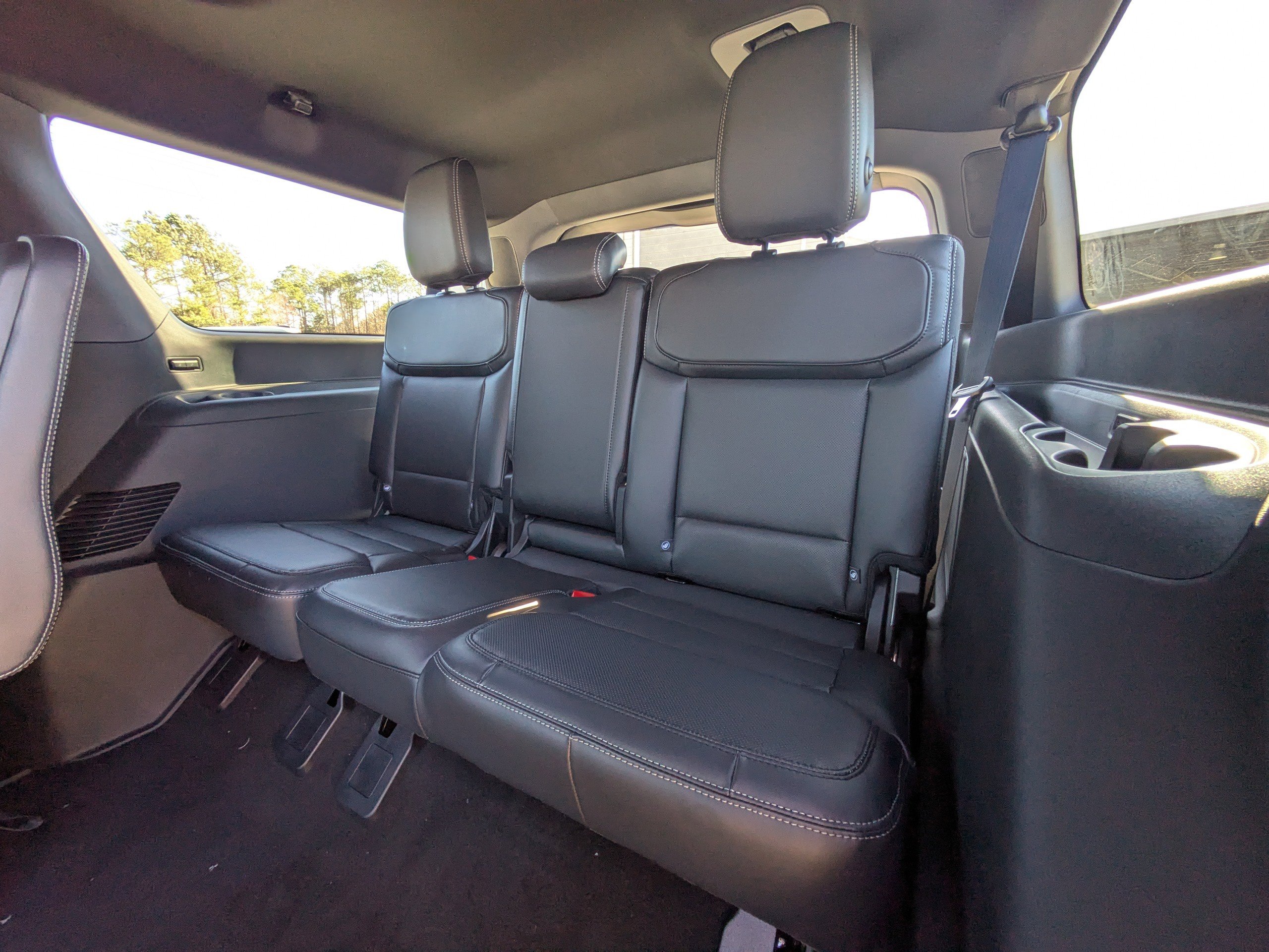 New 2026 Ford Expedition Max Platinum w/ Stealth Performance Package image 17