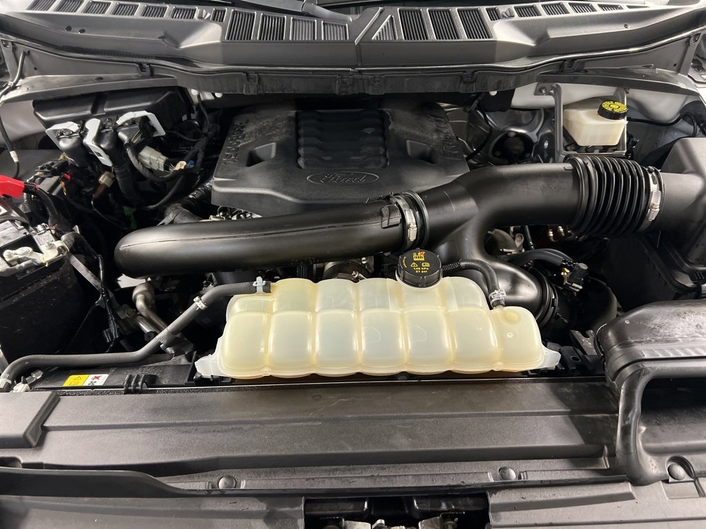 Certified 2022 Ford F150 XLT w/ Equipment Group 302A High image 39