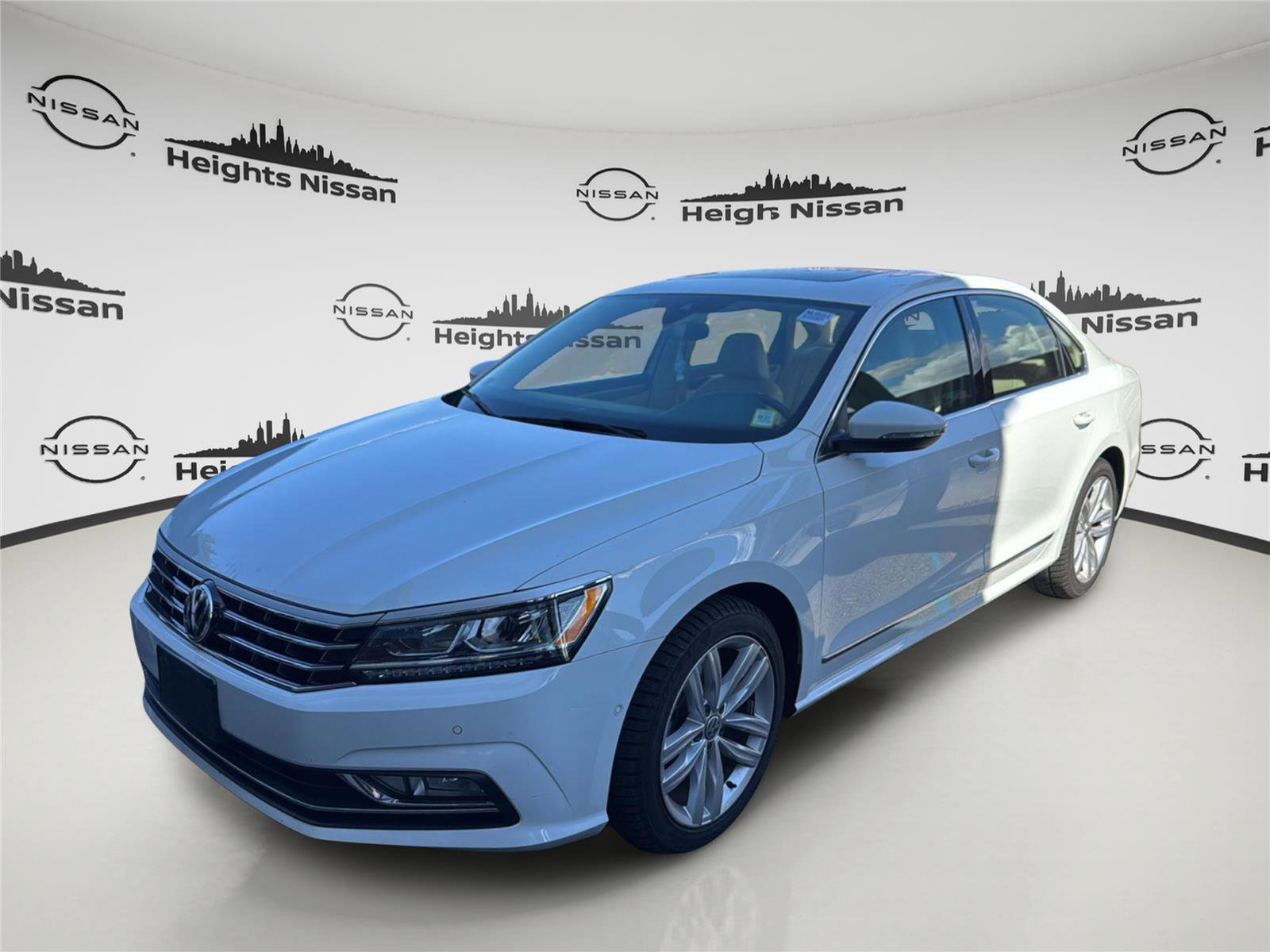Used 2018 Volkswagen Passat 2.0T SEL Premium