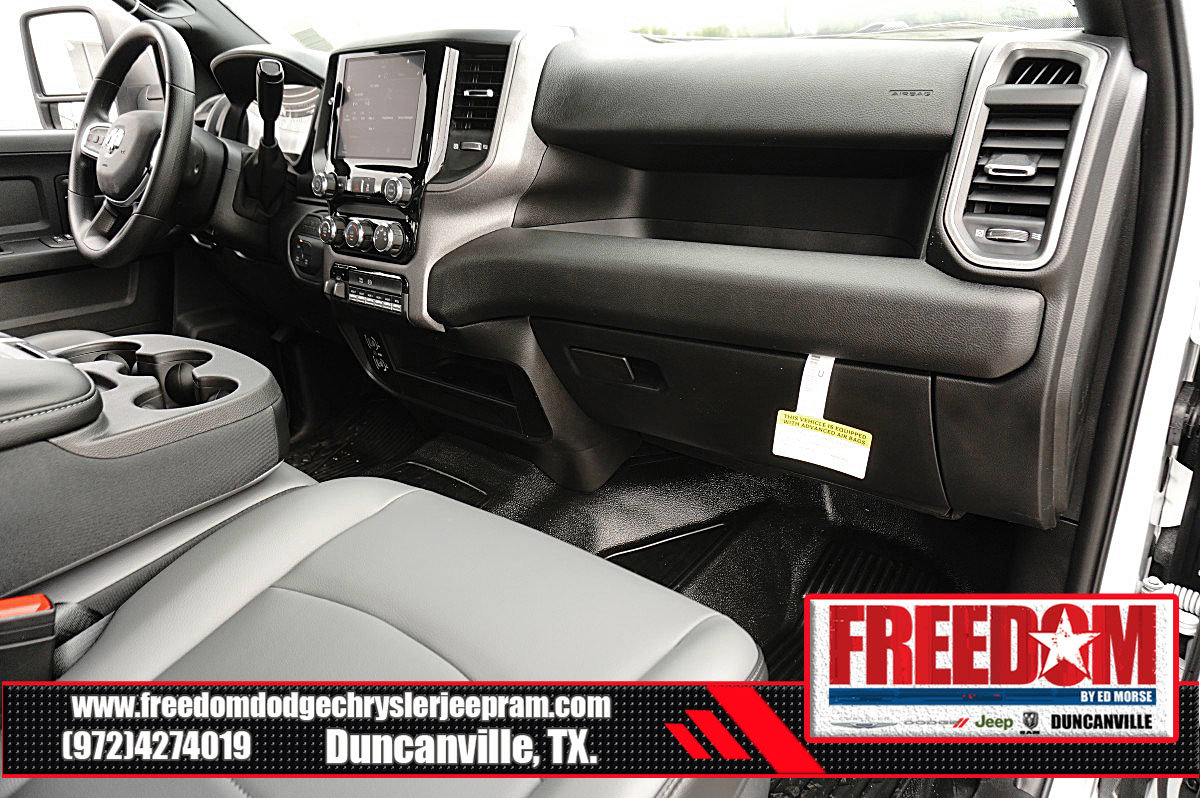 New 2026 RAM 4500 Tradesman w/ Cold Weather Group AWD/4WD image 12