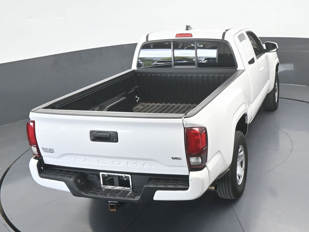 Used 2022 Toyota Tacoma SR image 45